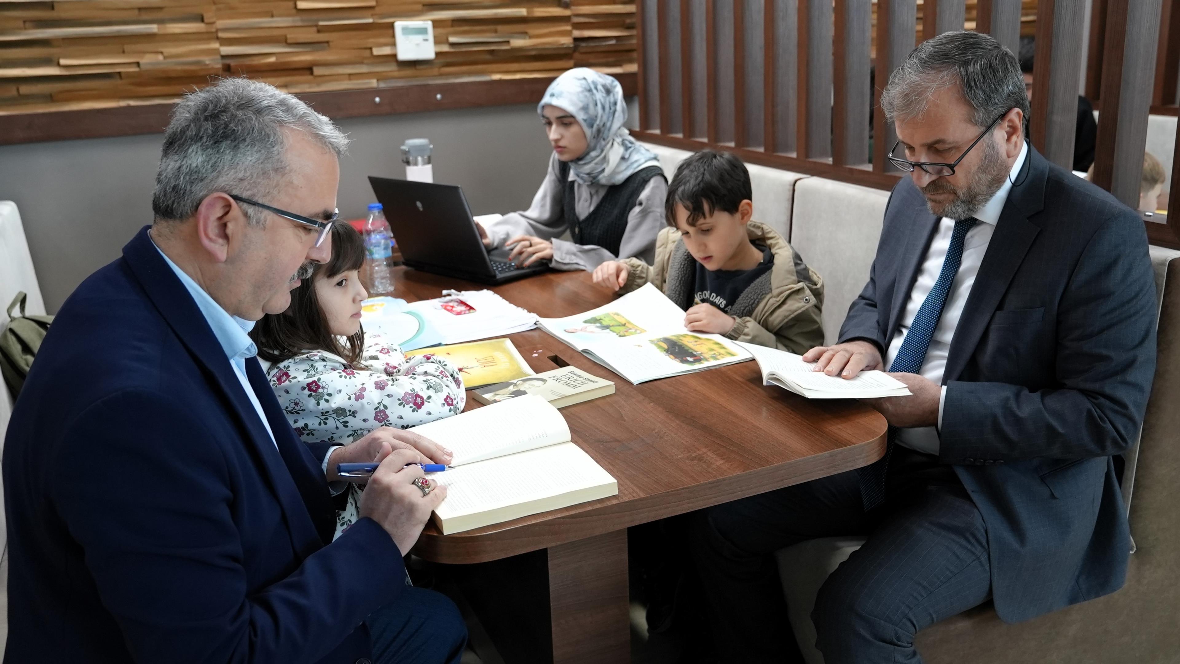 Karabük Üniversitesinde 62'inci Kütüphane Haftası Programı Gerçekleştirildi