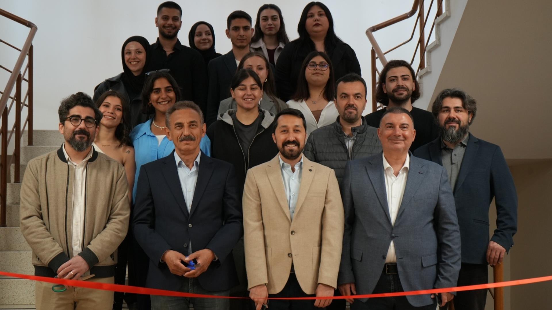 Karabük Üniversitesinde Kurmaca Film Gösterimleri ve Afiş Sergisi Düzenlendi