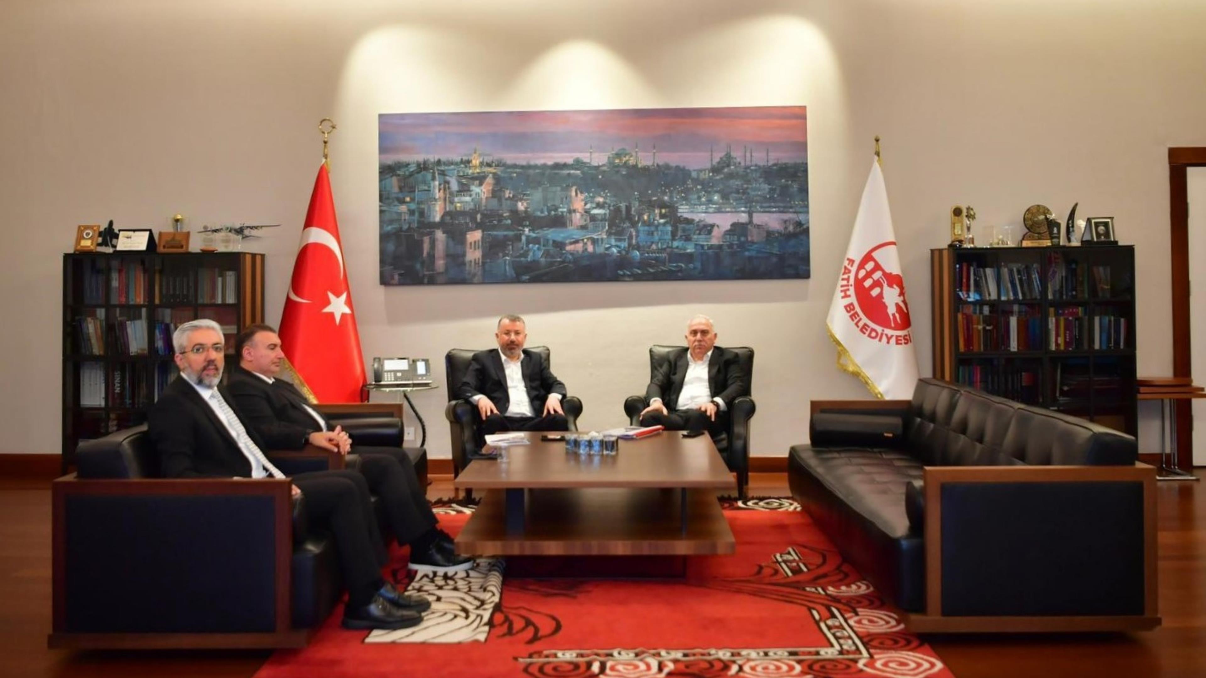 Rektör Prof. Dr. Fatih Kırışık’tan Fatih Belediye Başkanı Mehmet Ergün Turan'a Ziyaret