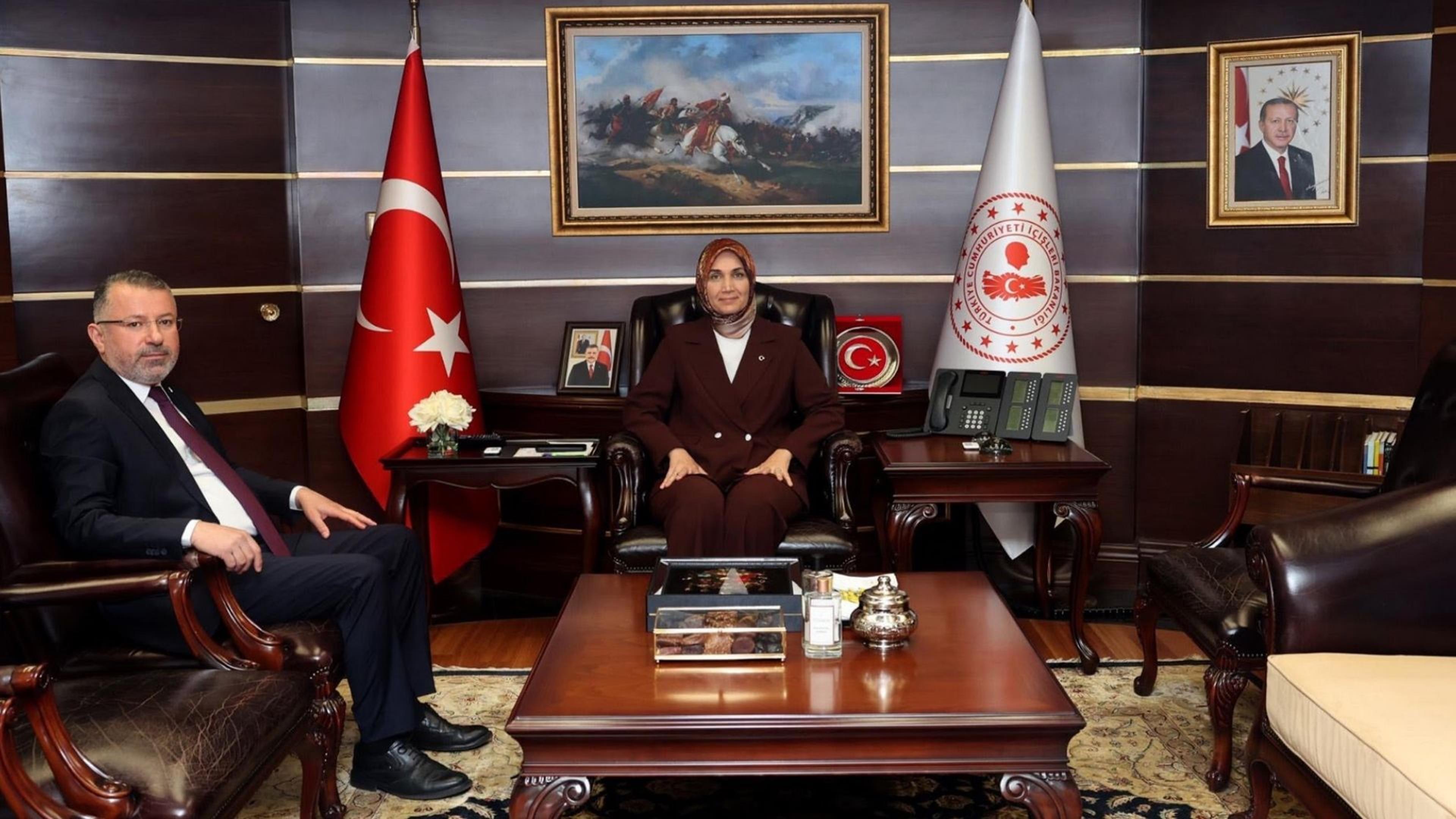 Rektör Prof. Dr. Fatih Kırışık’tan Bakan Yardımcısı Doç. Dr. Kübra Güran Yiğitbaşı’na Ziyaret