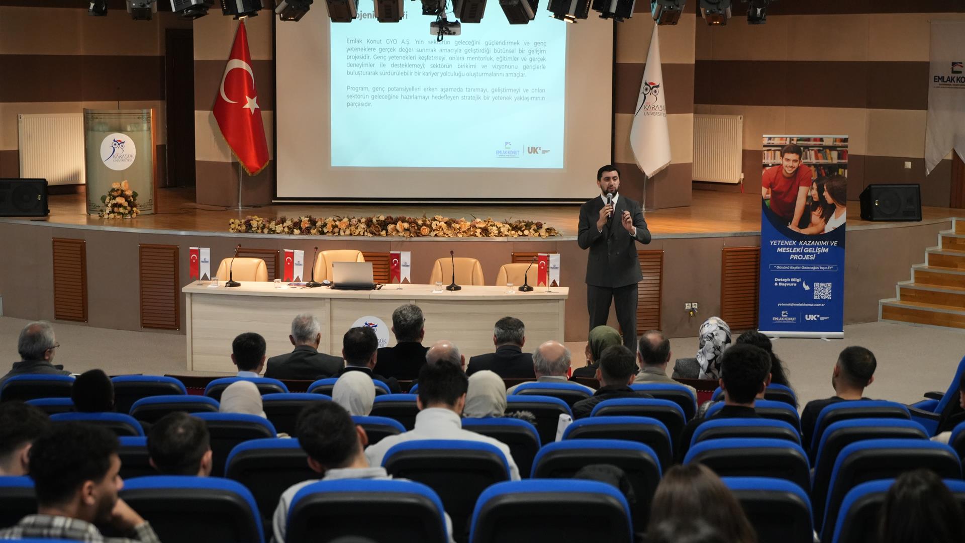 Emlak Konut’tan KBÜ'lü Öğrencilere Kariyer Desteği