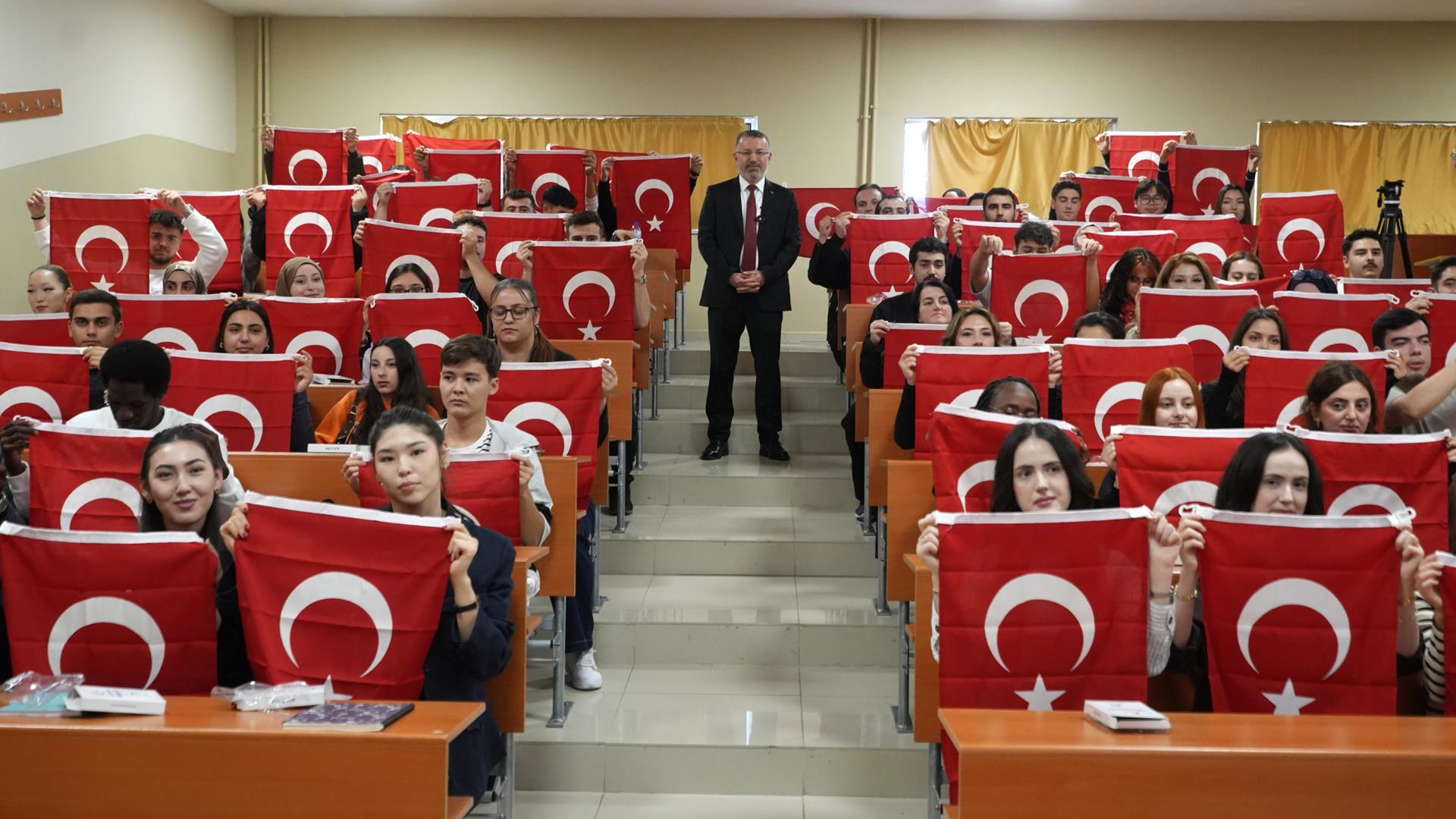 Karabük Üniversitesinde 2026-2027 Akademik Yılının İlk Dersi: “Terörsüz Türkiye”