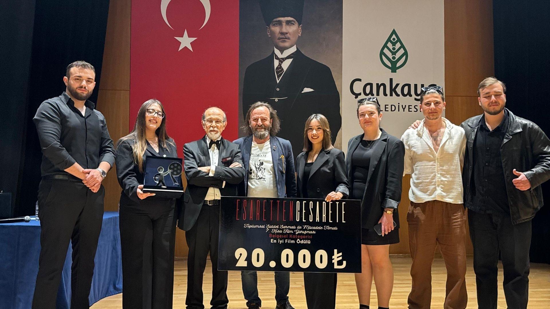 “Damga” Belgeseline Esaretten Cesarete Film Festivali’nde En İyi Film Ödülü