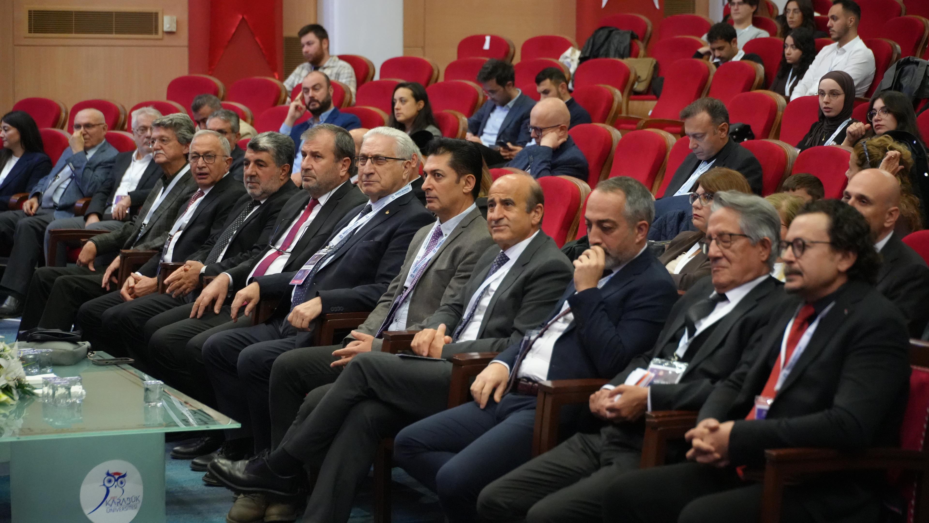 Karabük Üniversitesi’nde 1. Karabük Nöroşirürji Sempozyumu Başladı