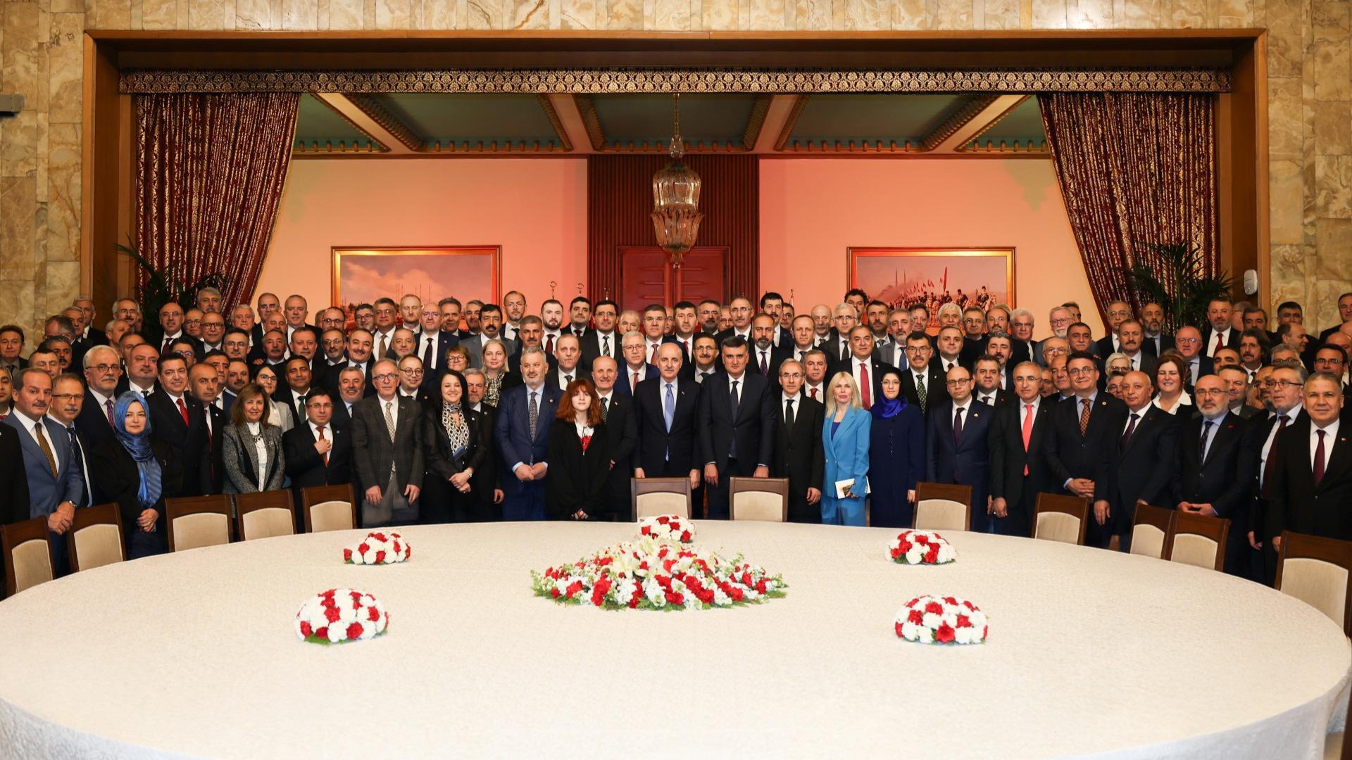 Karabük Üniversitesi Rektörü Kırışık, TBMM’deki Rektörler İftarına Katıldı