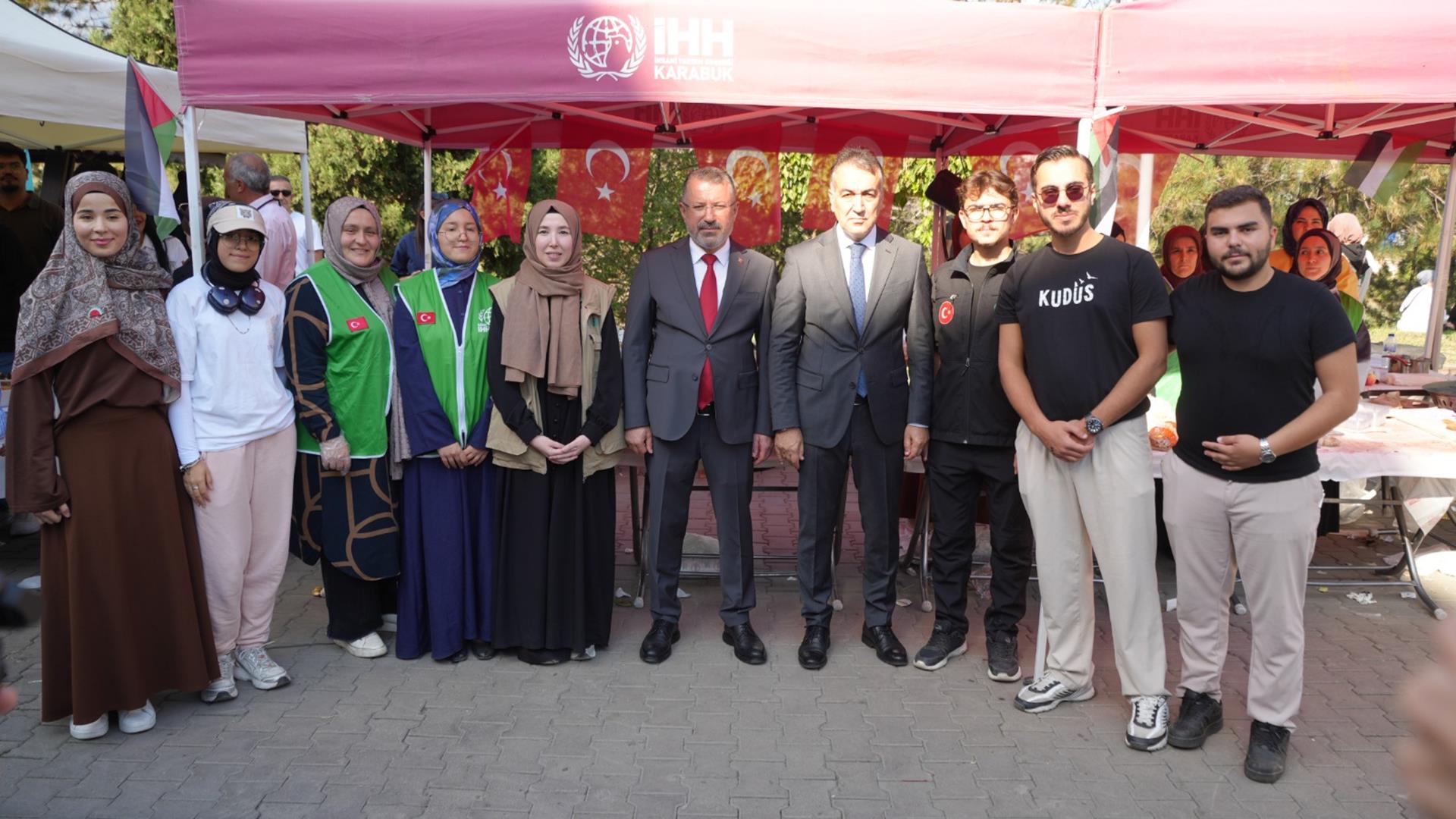 KBÜFEST’te Filistin İçin Anlamlı Dayanışma: Karabük İHH’dan Yardım Kermesi